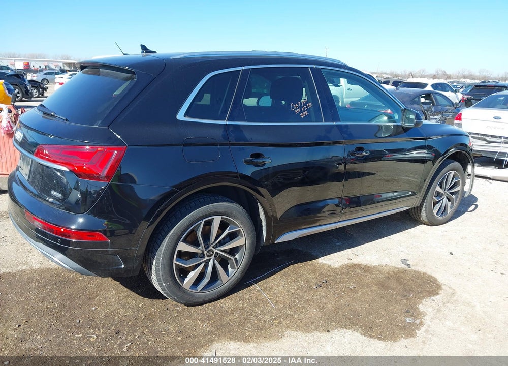 2021 AUDI Q5 VIN: WA1BAAFY6M2037034