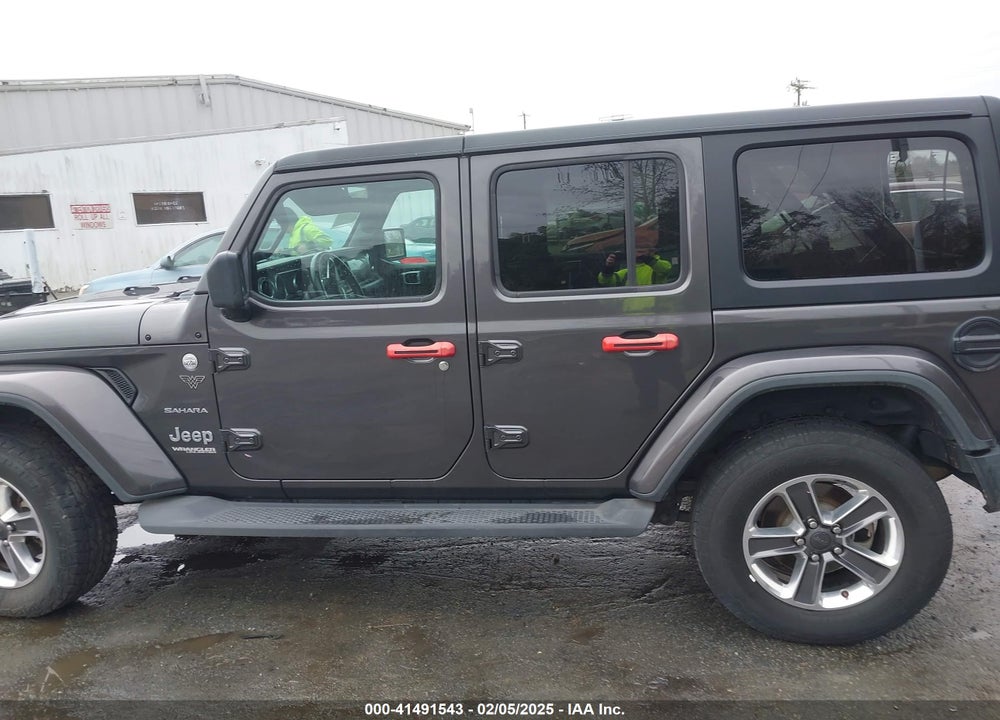 2020 JEEP WRANGLER UNLIMITED SAHARA 4X4 VIN: 1C4HJXEN6LW256805