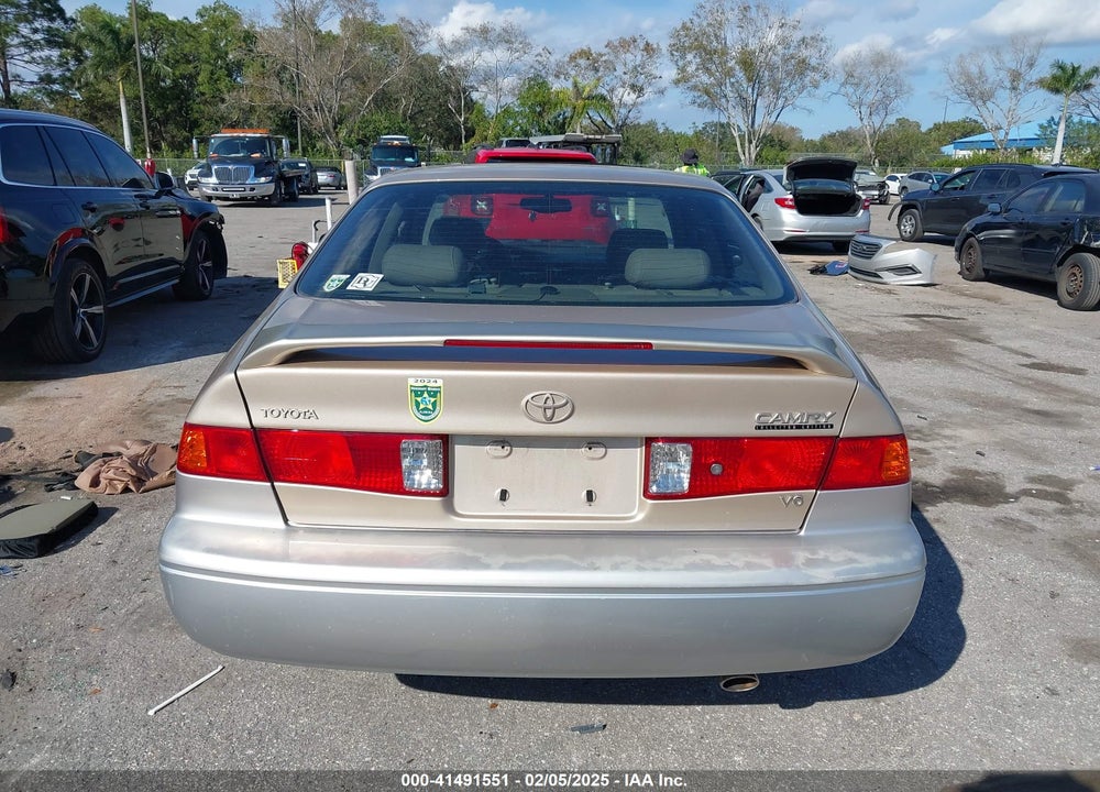 2001 TOYOTA CAMRY LE V6 VIN: JT2BF22K810317200