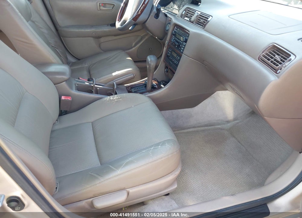 2001 TOYOTA CAMRY LE V6 VIN: JT2BF22K810317200