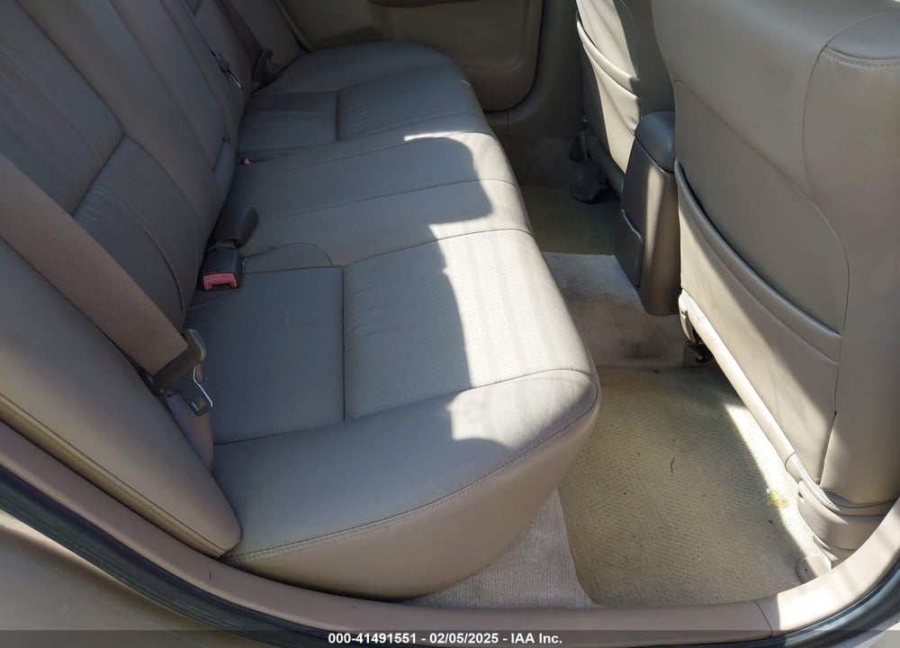 2001 TOYOTA CAMRY LE V6 VIN: JT2BF22K810317200