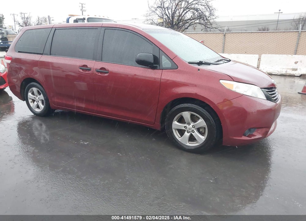2011 TOYOTA SIENNA BASE V6 VIN: 5TDZK3DC5BS007047