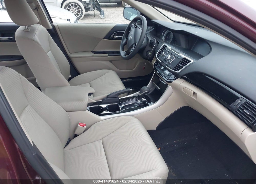 2017 HONDA ACCORD VIN: 1HGCR2F38HA122189