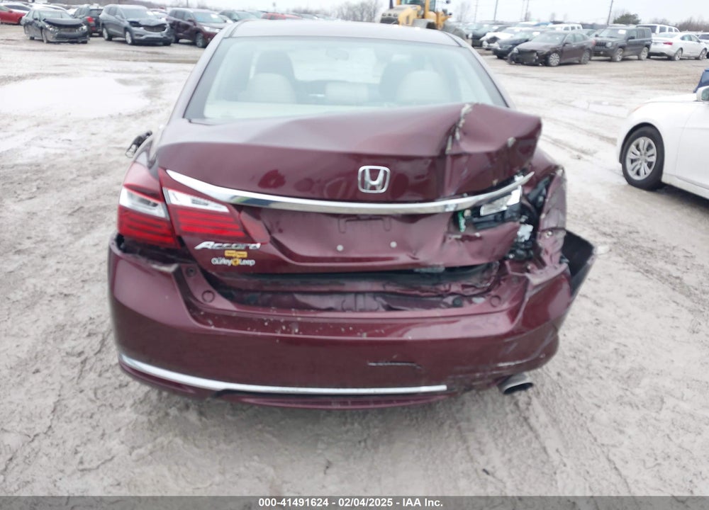 2017 HONDA ACCORD VIN: 1HGCR2F38HA122189