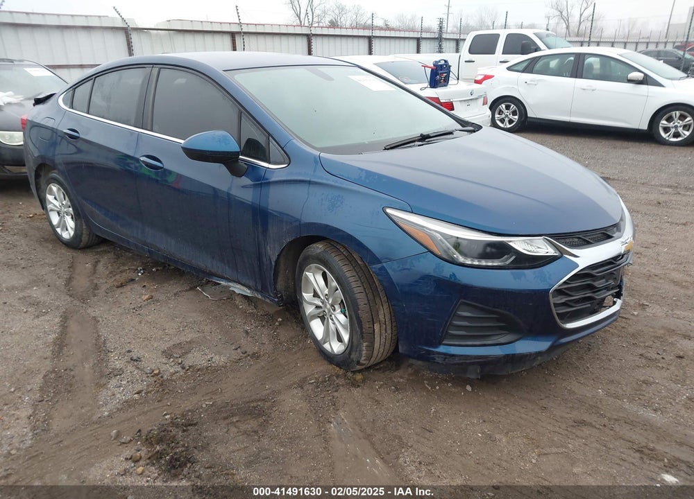 2019 CHEVROLET CRUZE LT VIN: 1G1BE5SM1K7108136