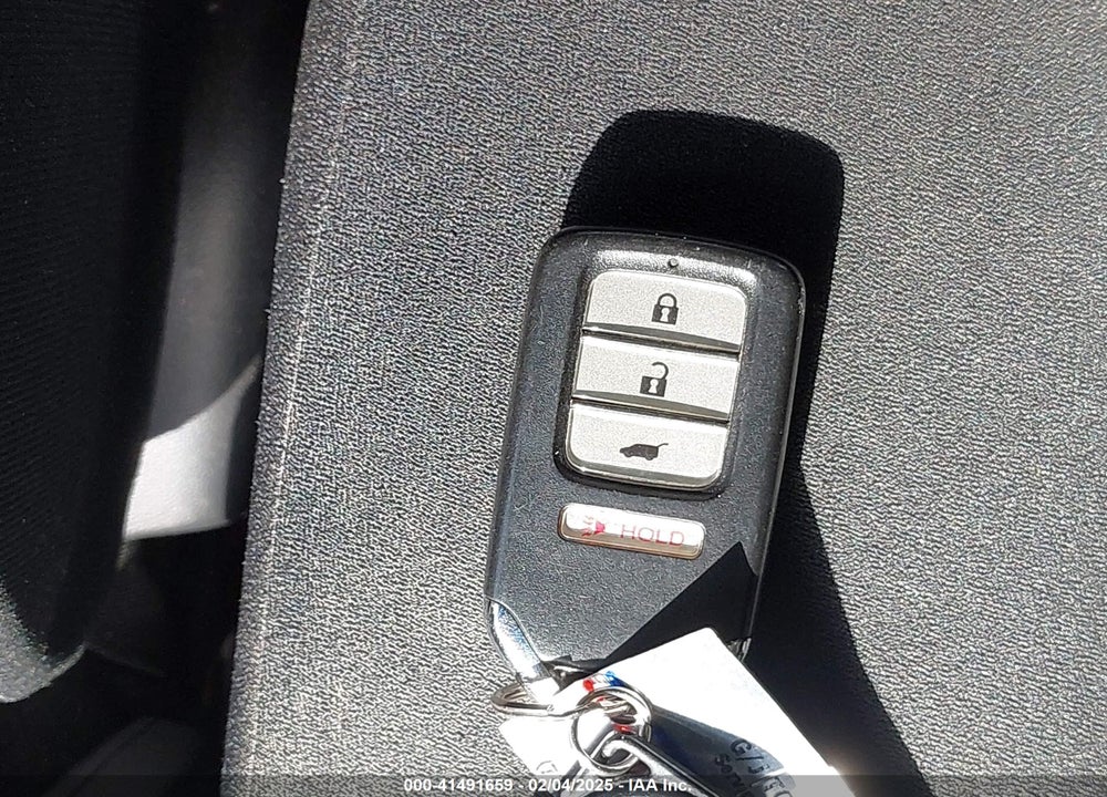 2018 HONDA FIT VIN: 3HGGK5H87JM724297