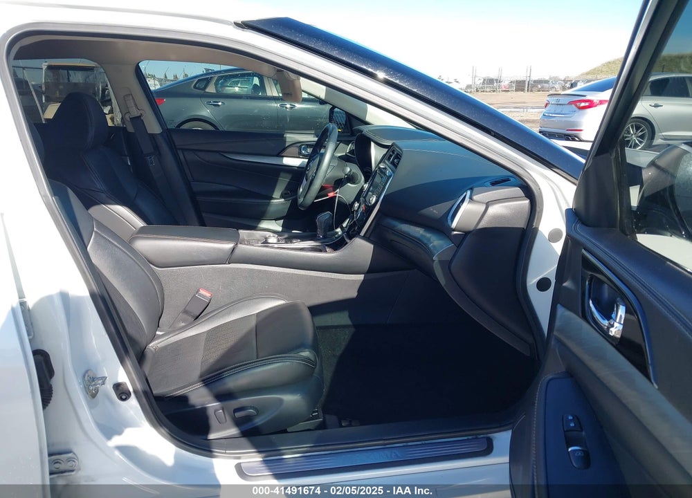 2018 NISSAN MAXIMA VIN: 1N4AA6APXJC383029