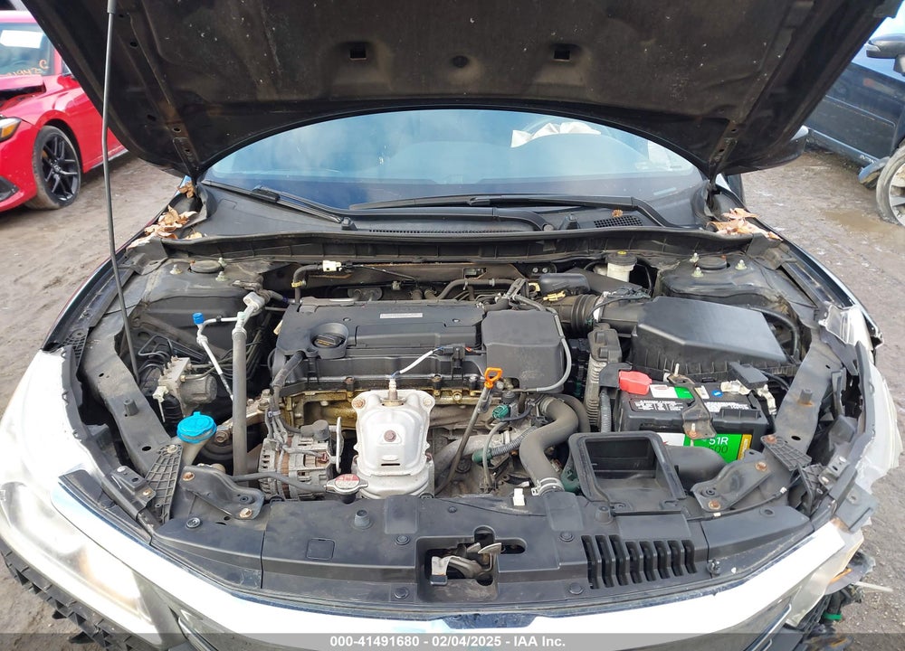 2016 HONDA ACCORD VIN: 1HGCR2F32GA051571