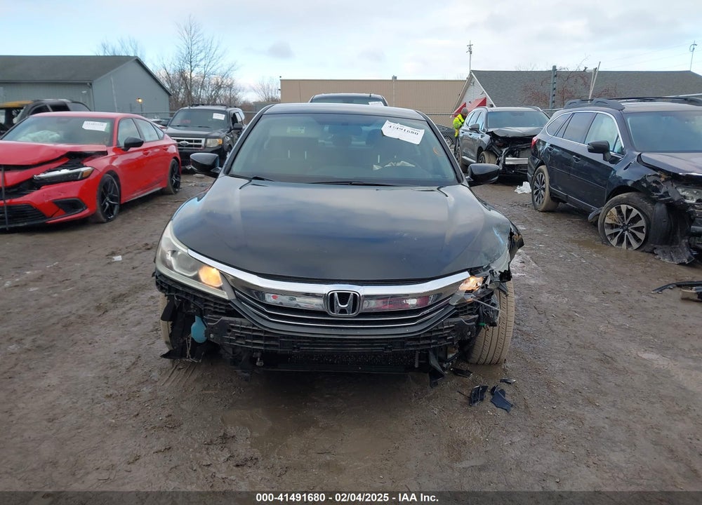 2016 HONDA ACCORD VIN: 1HGCR2F32GA051571