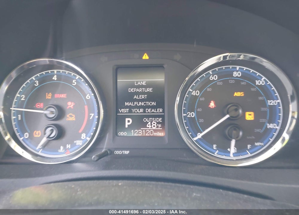 2018 TOYOTA COROLLA VIN: 2T1BURHE6JC115064