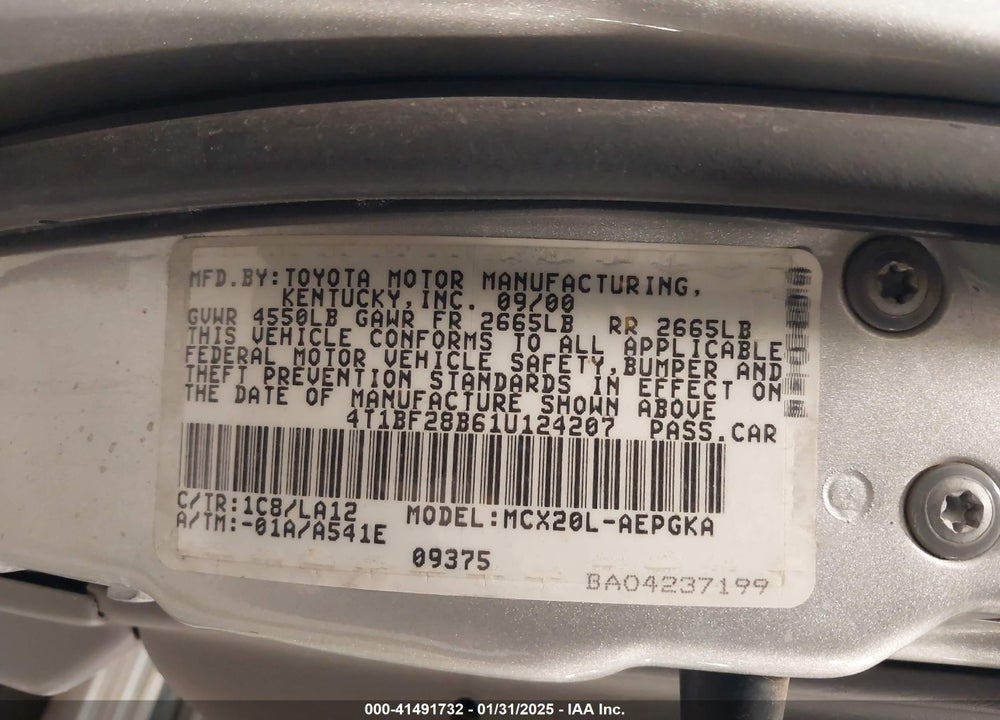 2001 TOYOTA AVALON XLS VIN: 4T1BF28B61U124207