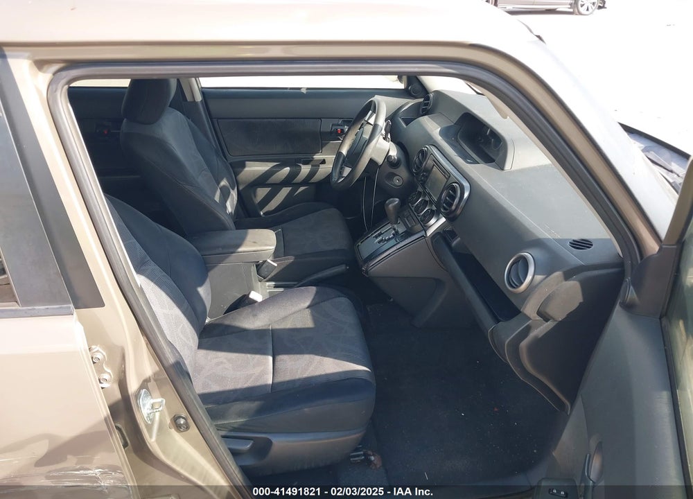 2012 SCION XB VIN: JTLZE4FE2CJ014858