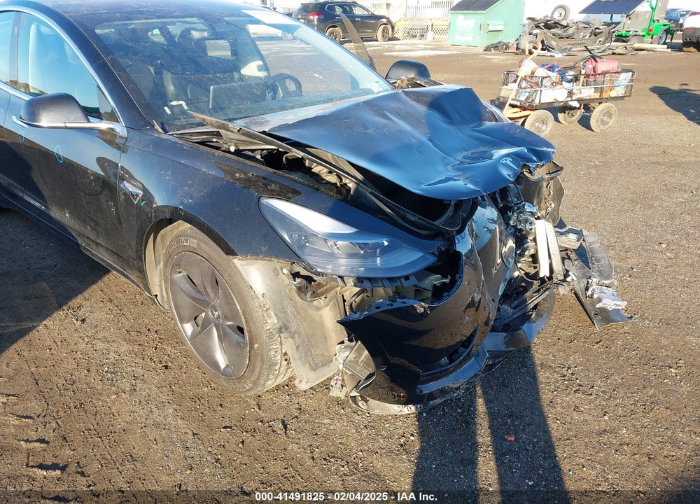 2018 TESLA MODEL 3 VIN: 5YJ3E1EB5JF170307