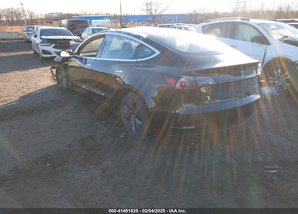 2018 TESLA MODEL 3 VIN: 5YJ3E1EB5JF170307