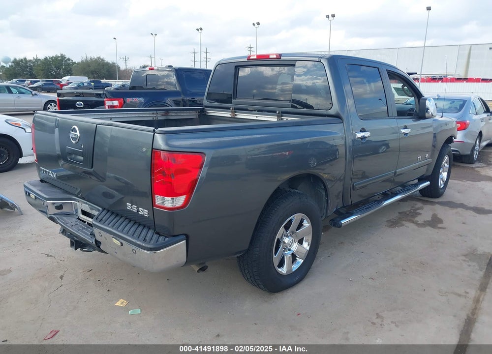 2007 NISSAN TITAN SE VIN: 1N6AA07A47N201930