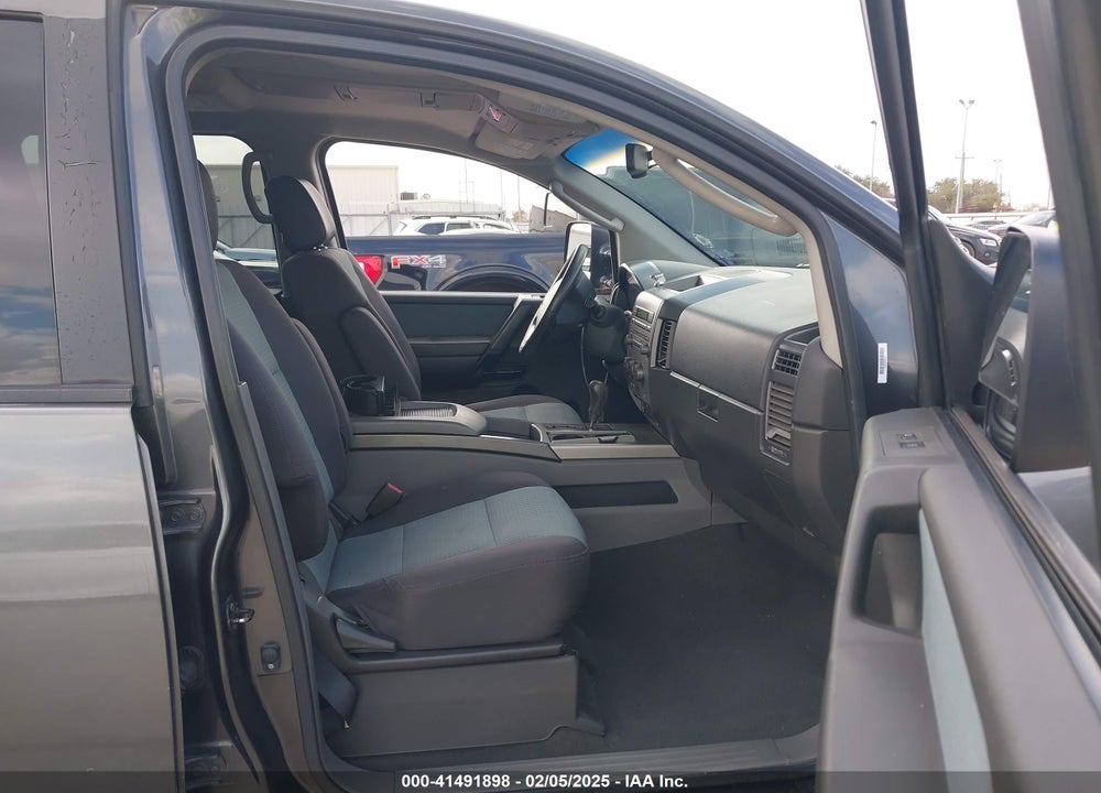 2007 NISSAN TITAN SE VIN: 1N6AA07A47N201930