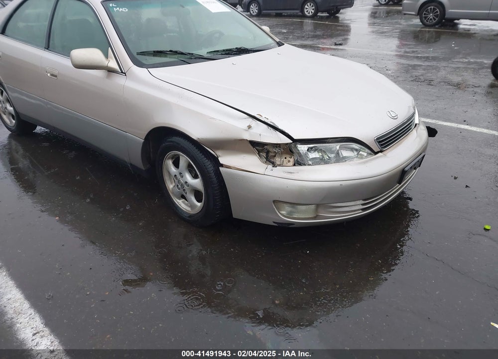 1998 LEXUS ES 300 VIN: JT8BF28G9W5036218