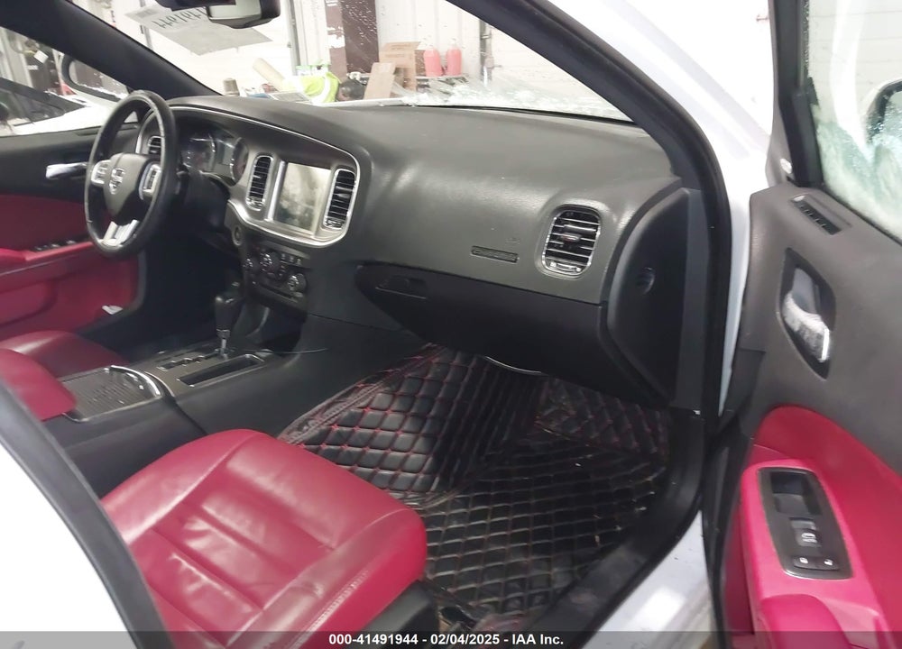 2011 DODGE CHARGER R/T VIN: 2B3CM5CT1BH555608