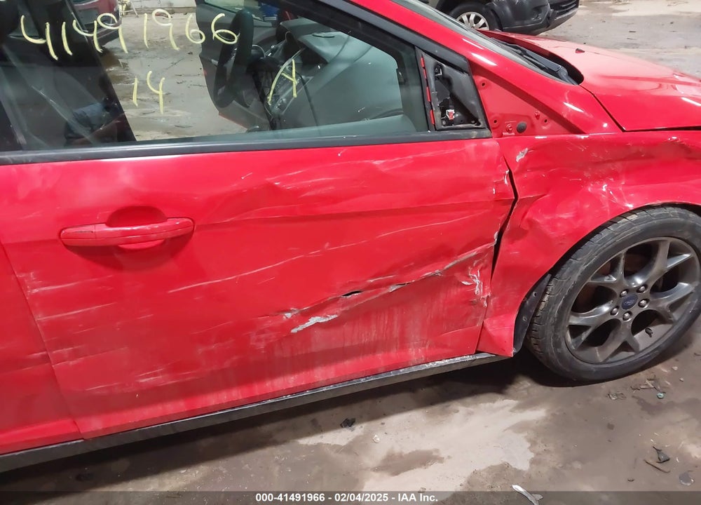 2014 FORD FOCUS SE VIN: 1FADP3F25EL128432