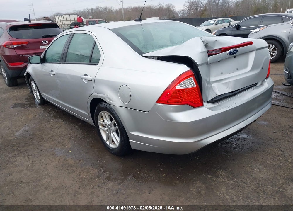 2012 FORD FUSION S VIN: 3FAHP0GAXCR331160