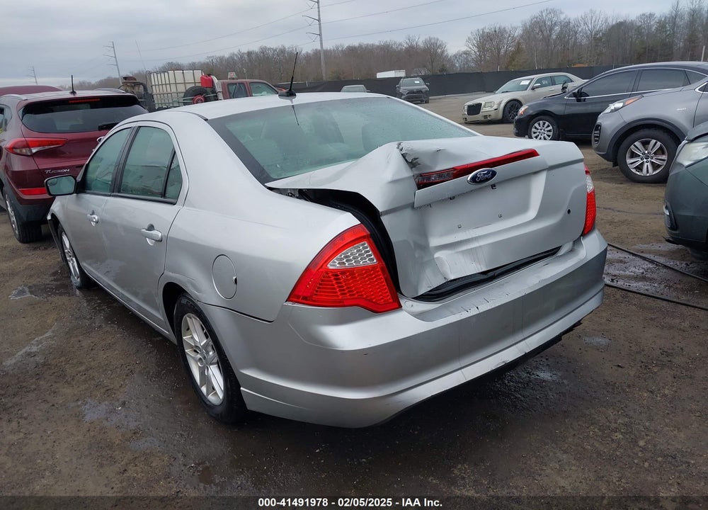 2012 FORD FUSION S VIN: 3FAHP0GAXCR331160