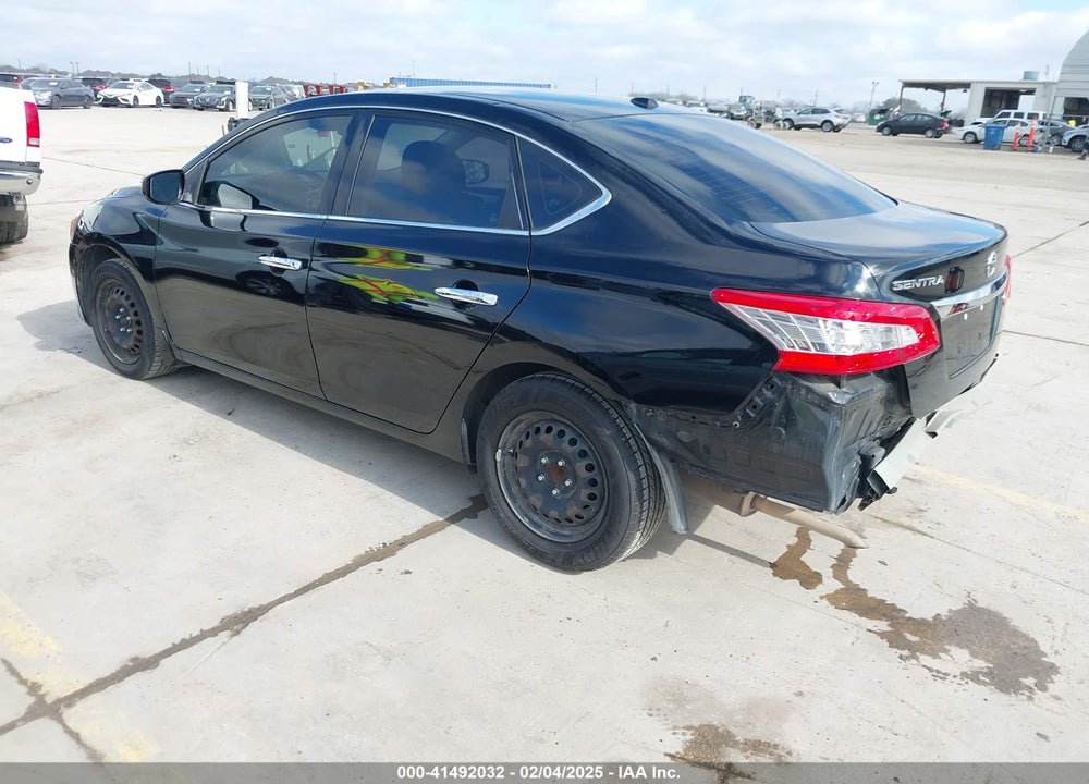 2015 NISSAN SENTRA VIN: 3N1AB7AP2FL668125