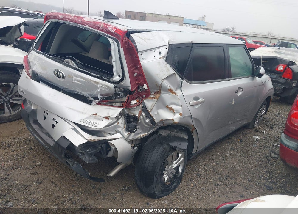 2020 KIA SOUL VIN: KNDJ23AU6L7726863