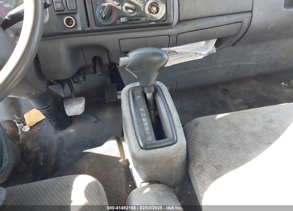 2006 FORD LCF 645A VIN: 3FRLL45Z26V332303