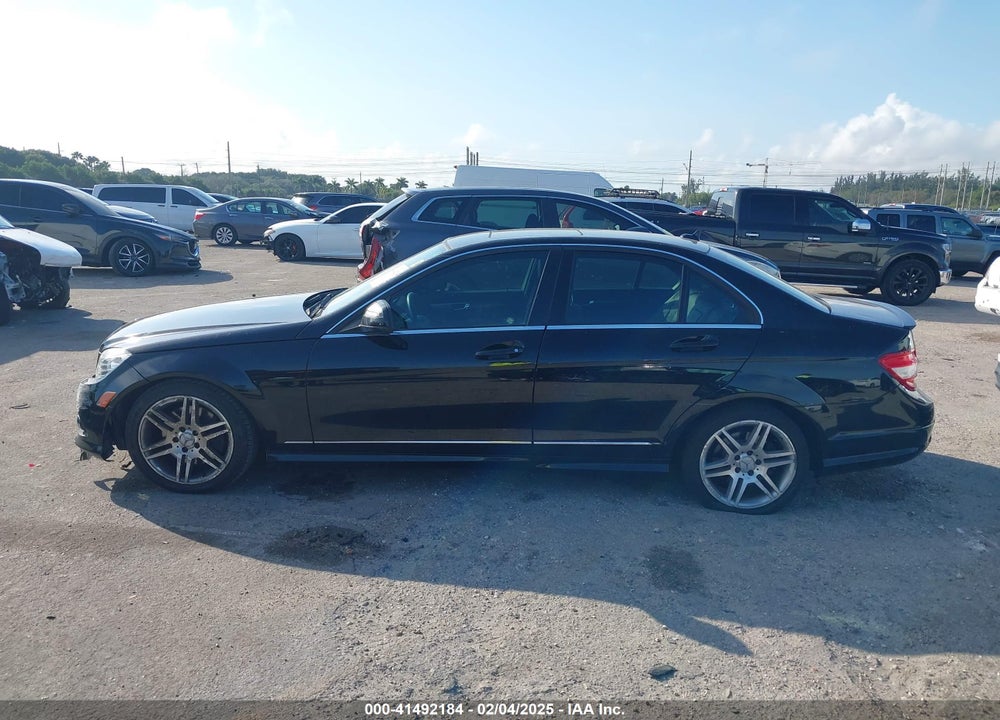 2008 MERCEDES-BENZ C 350 SPORT VIN: WDDGF56X08F113184