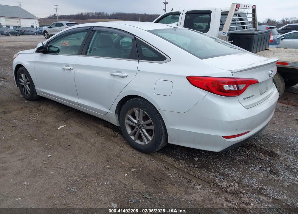 2016 HYUNDAI SONATA VIN: 5NPE24AF9GH373982