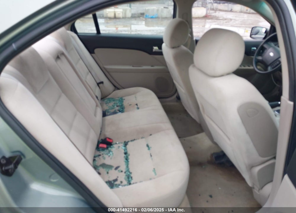 2008 FORD FUSION VIN: 3FAHP07Z08R165809