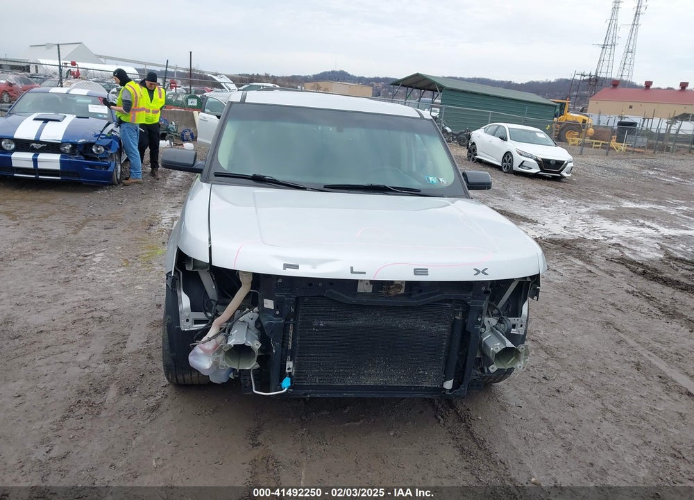 2018 FORD FLEX SE VIN: 2FMGK5B85JBA00886