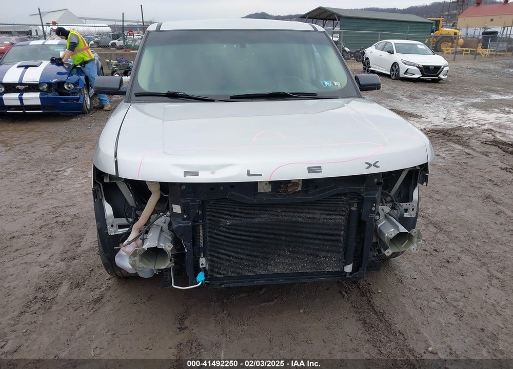 2018 FORD FLEX SE VIN: 2FMGK5B85JBA00886