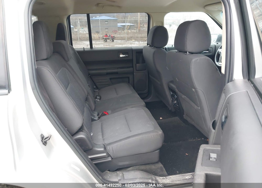 2018 FORD FLEX SE VIN: 2FMGK5B85JBA00886