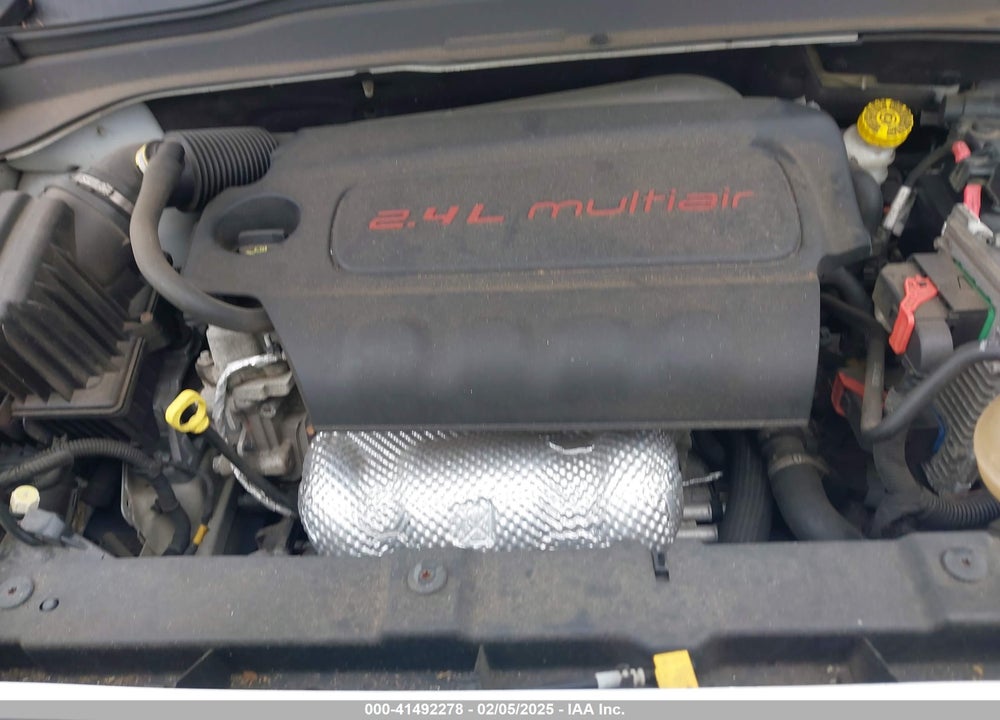 2015 JEEP RENEGADE VIN: ZACCJBDT4FPC28869