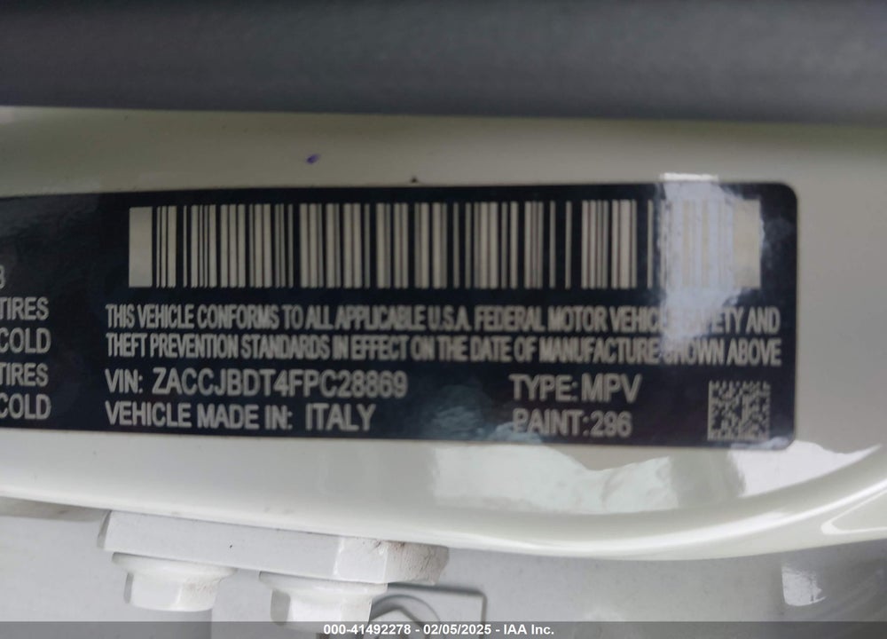 2015 JEEP RENEGADE VIN: ZACCJBDT4FPC28869