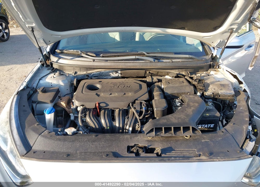 2019 HYUNDAI SONATA VIN: 5NPE24AF9KH770956