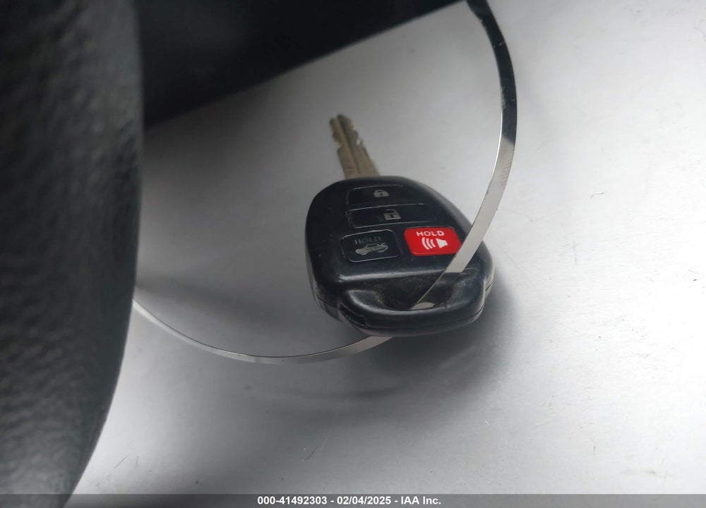 2016 TOYOTA COROLLA VIN: 5YFBPRHE8GP380097