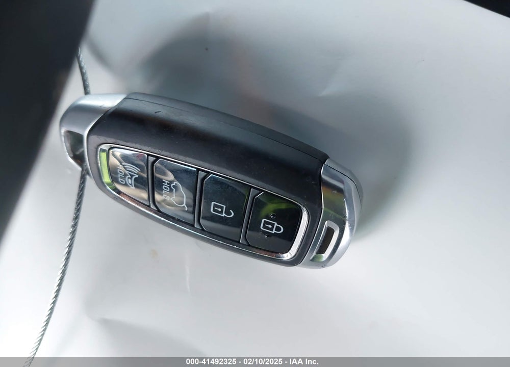 2021 HYUNDAI KONA LIMITED VIN: KM8K3CA55MU744053