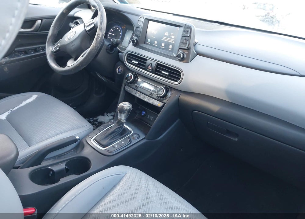 2021 HYUNDAI KONA LIMITED VIN: KM8K3CA55MU744053