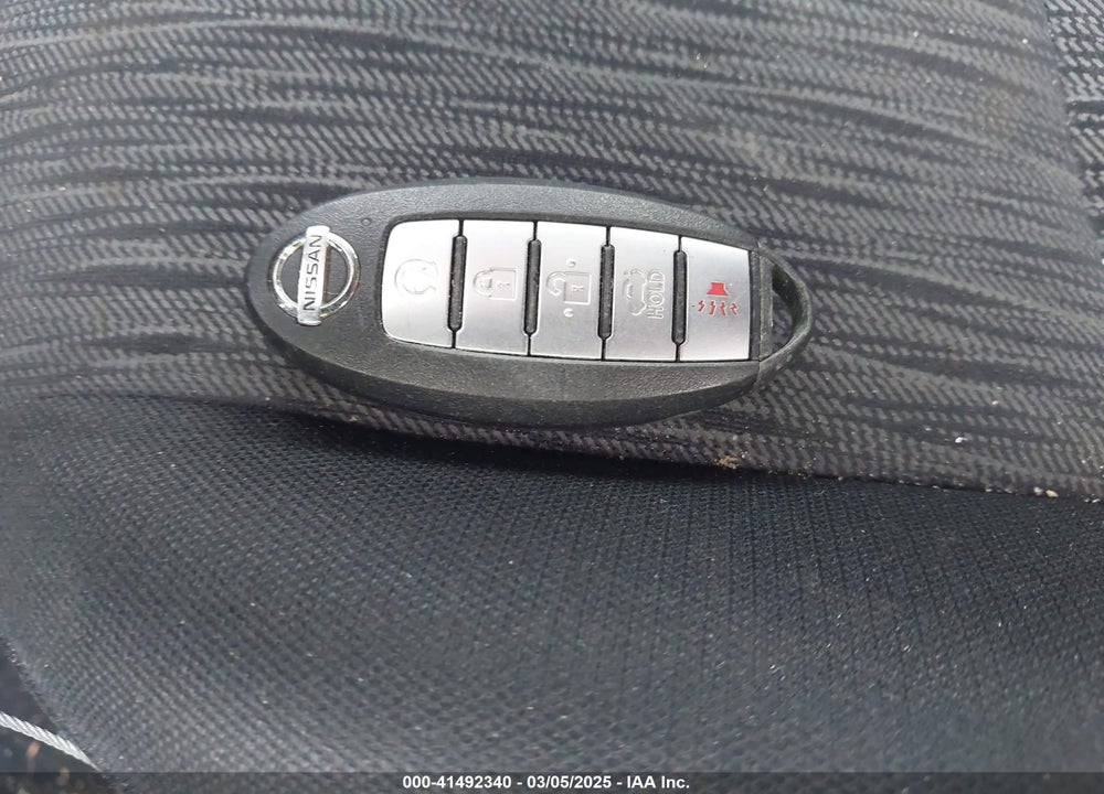 2015 NISSAN SENTRA VIN: 3N1AB7AP1FL633883