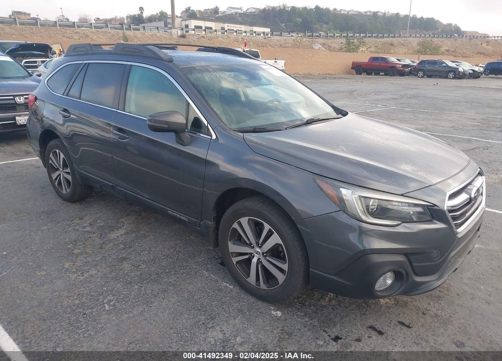 2018 SUBARU OUTBACK 2.5I LIMITED VIN: 4S4BSANC1J3392297