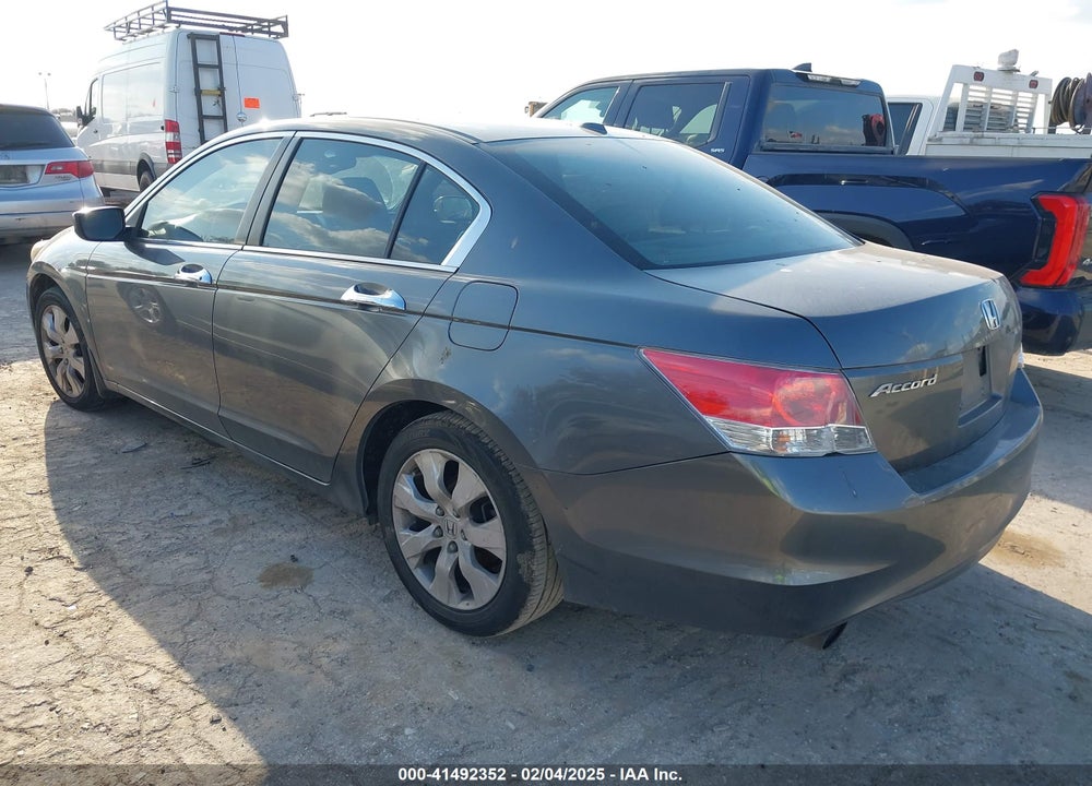 2009 HONDA ACCORD VIN: 1HGCP36859A049260