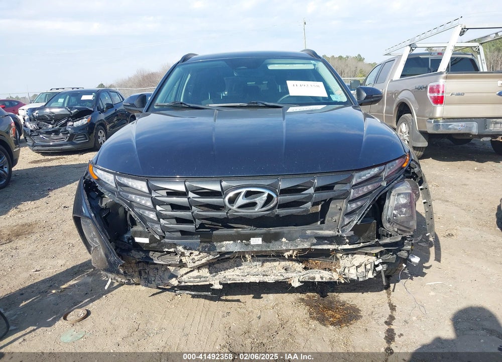 2022 HYUNDAI TUCSON SEL VIN: KM8JBCAE4NU033380
