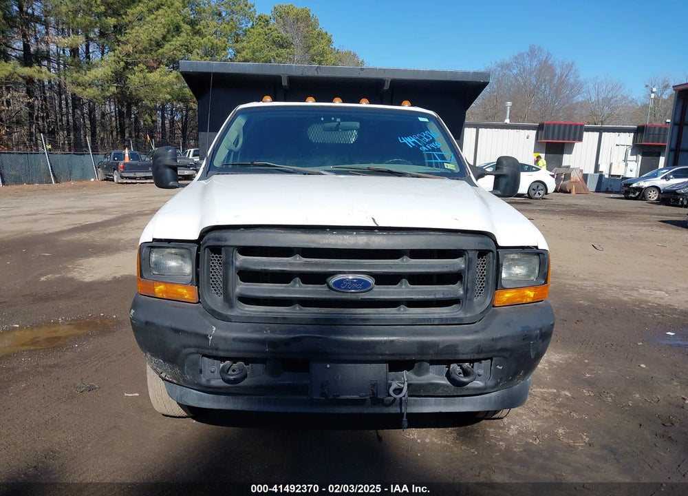 2001 FORD F-450 XL/XLT VIN: 1FDXF46F61EC94827