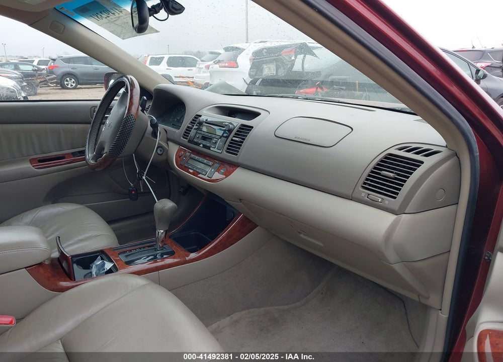 2004 TOYOTA CAMRY XLE VIN: 4T1BE32KX4U287495