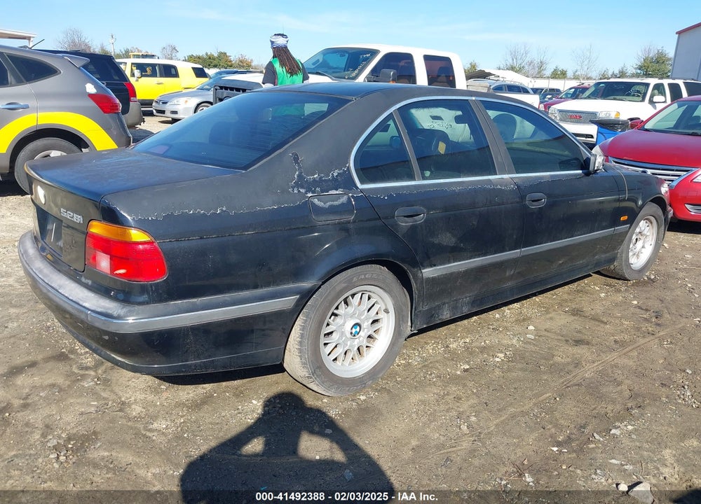 2000 BMW 528IA VIN: WBADM634XYGU07489