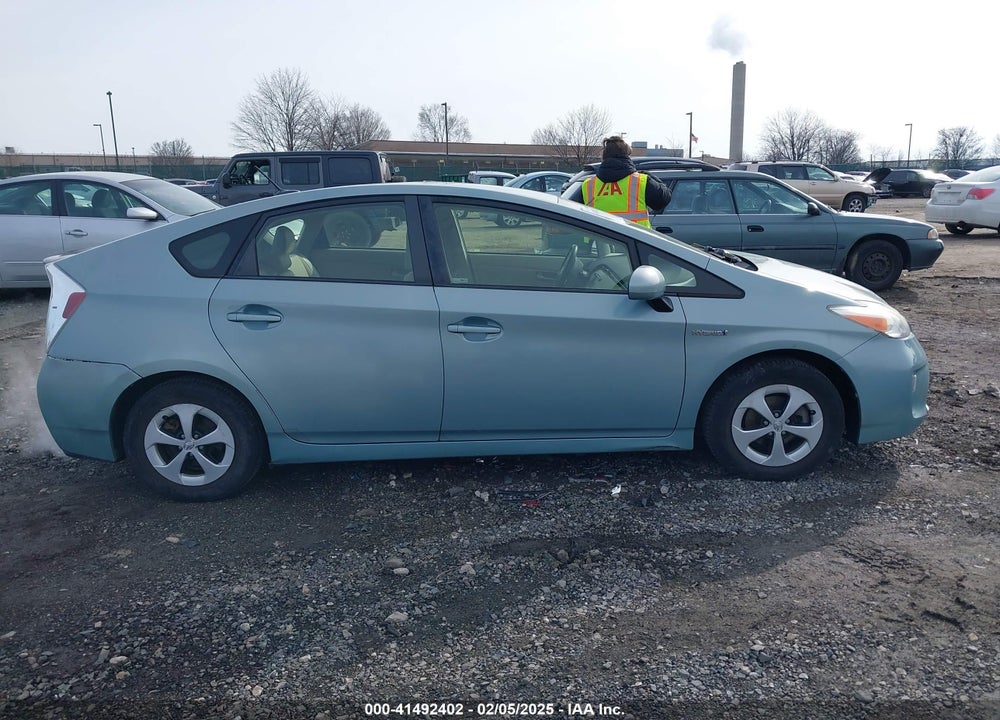 2012 TOYOTA PRIUS VIN: JTDKN3DU8C1526089