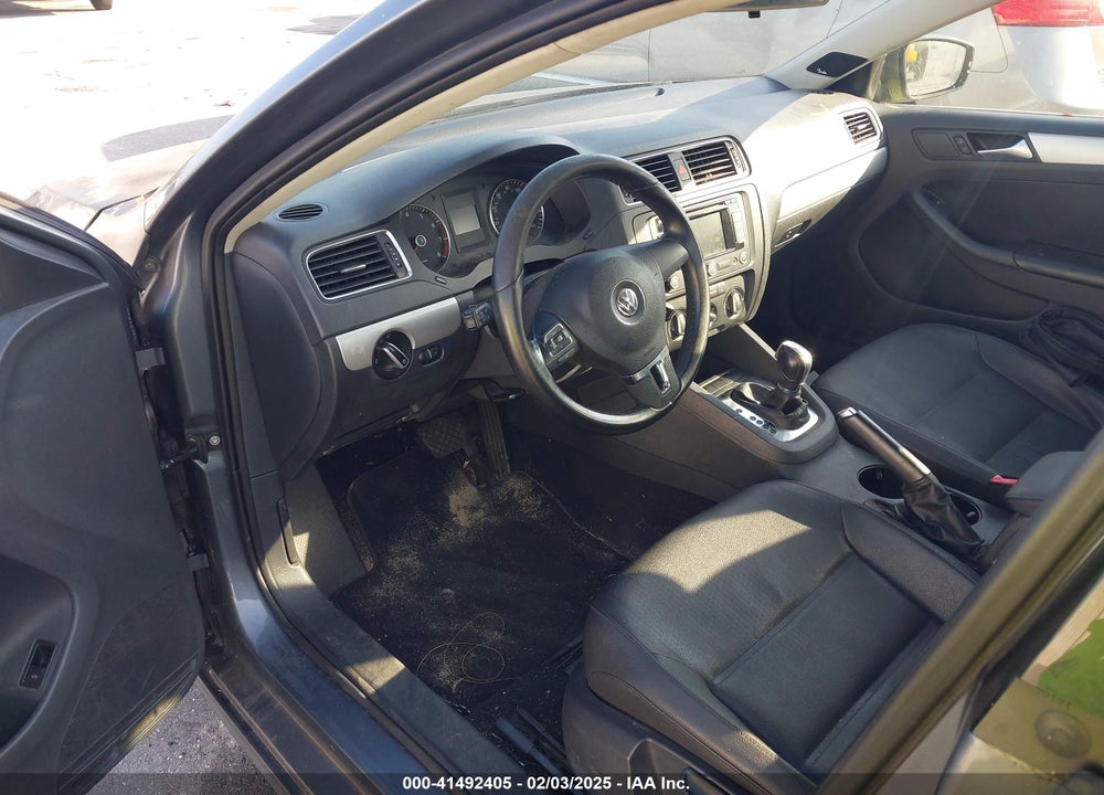 2012 VOLKSWAGEN JETTA 2.5L SEL VIN: 3VWLX7AJ1CM388024