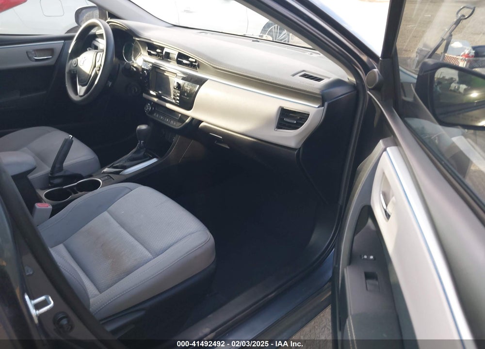2016 TOYOTA COROLLA VIN: 5YFBURHE3GP563805